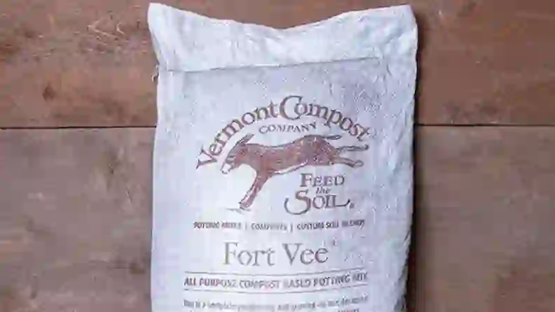 8 Best Compost and Best Bagged Compost for Gardening of 2026 - Reviewed