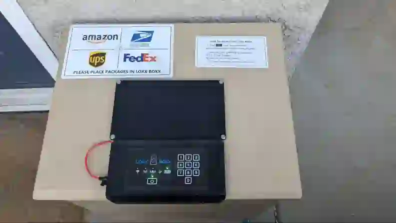 Loxx Boxx review: A secure smart storage box for package deliveries ...