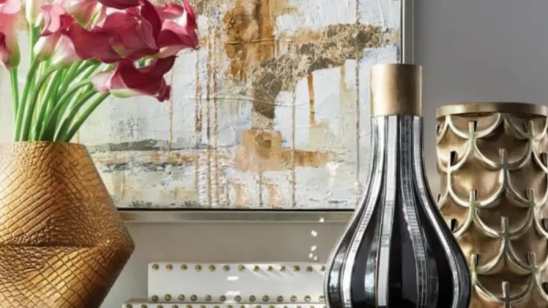 Gold vases