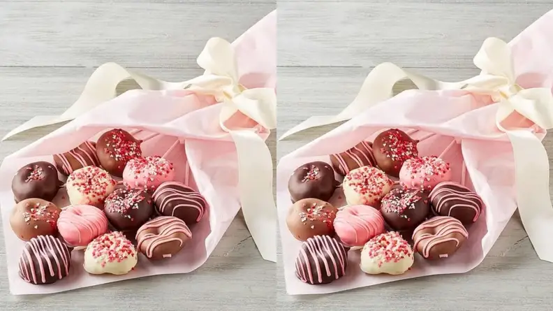 frosted mini donuts in a bouquet
