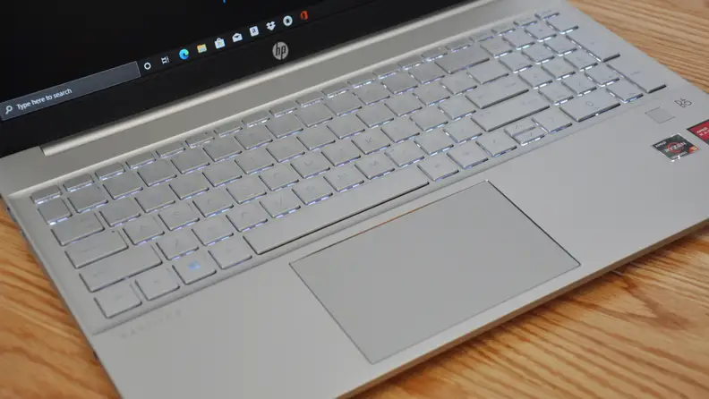 HP Pavilion 15