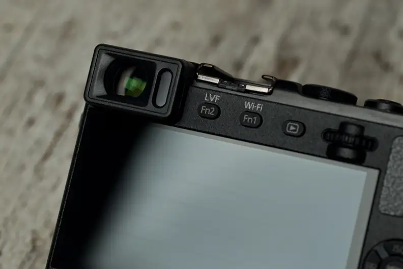 A photo of the Panasonic Lumix GM5's electronic viewfinder.