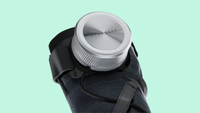 Close-up of the GyroGear Gyro Glove in black.