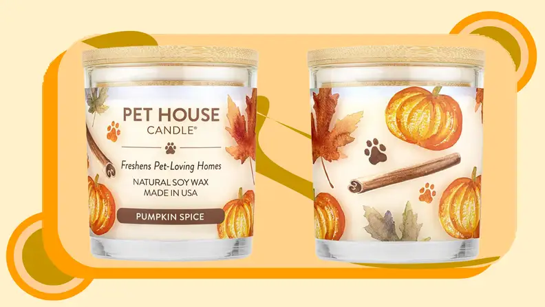 Front of back of printed, fall-themed candle jar with wooden lid.
