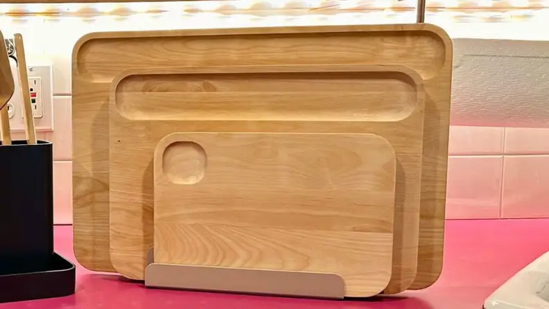 The different cutting board designs.