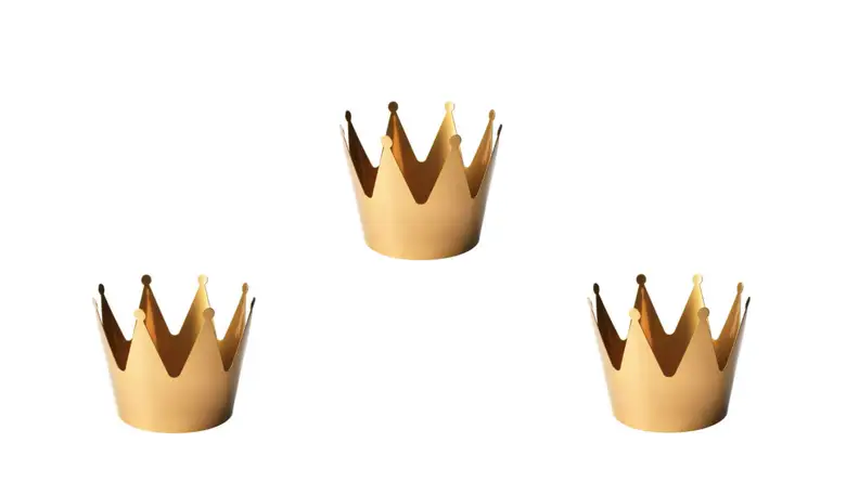 A bowl that looks like a crown