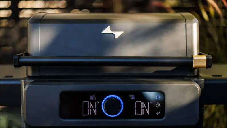 Close up of the control panel on the Current Backyard grill