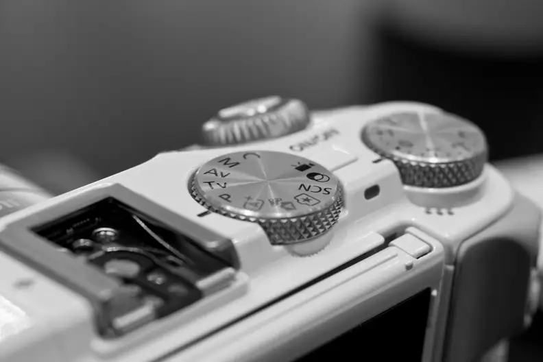 The control scheme on the EOS M3 is vastly improved, with a true mode dial and a very useful exposure comp. dial.