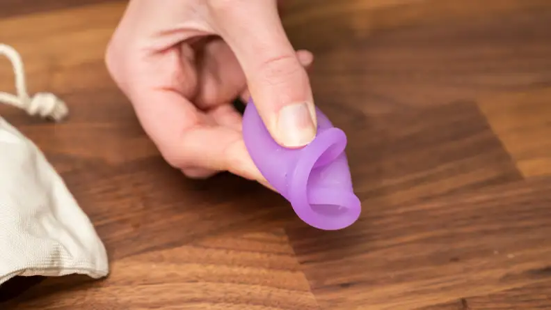 folding menstrual cup