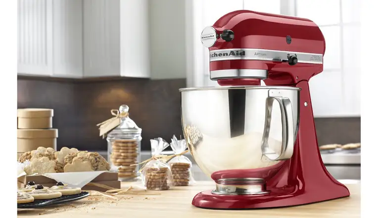 KitchenAid Stand Mixer in Empire Red