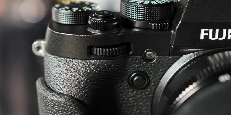 Fujifilm X-T2 Front Grip and Dial