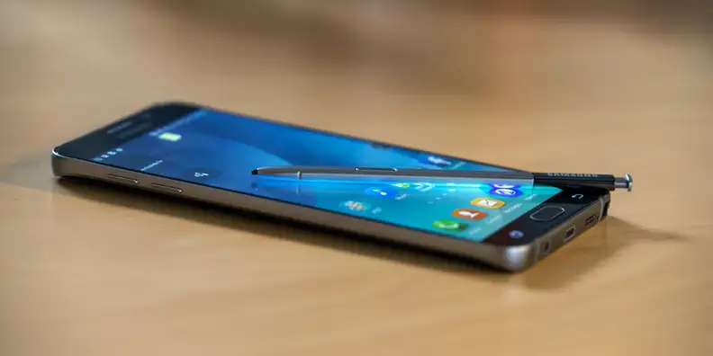 The Samsung Galaxy Note 5 has a new, spring-loaded S Pen that feels as good as ever. Just don't insert it into the stylus slot backwards, which can break the spring.