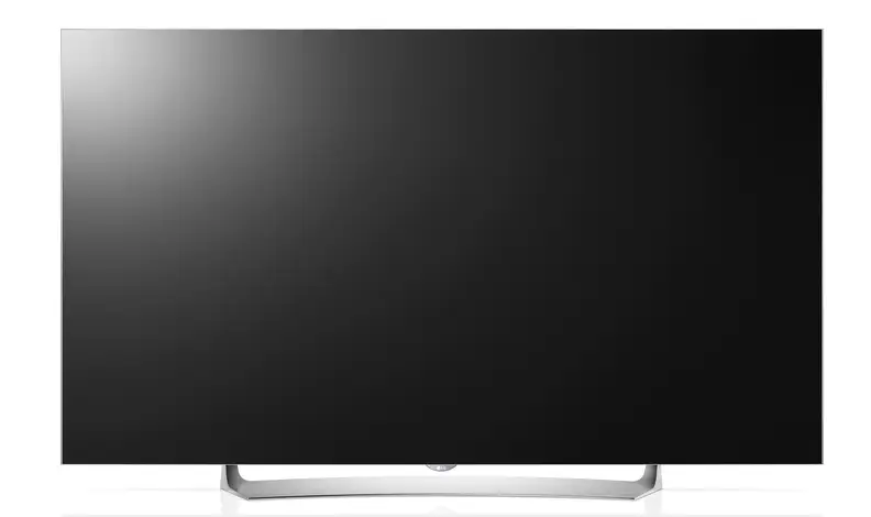 LG EG9900