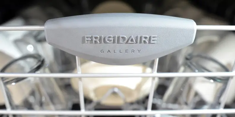 Frigidaire Gallery FGID2466QF Dishwasher