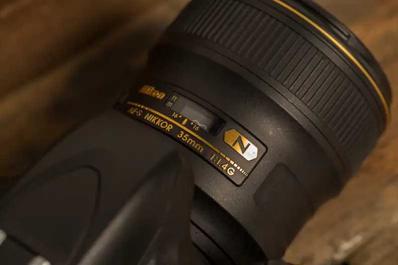 Like other pro-oriented lenses, the 35mm f/1.4G has a built-in focus scale.