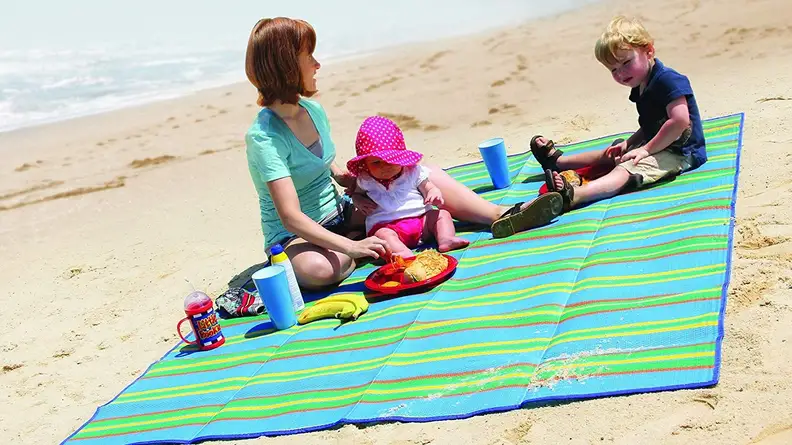 Outdoor beach mat