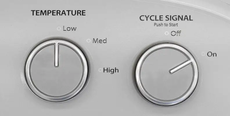 Three temperature settings are all the cycle customizability the Whirlpool WED4815EW offers.