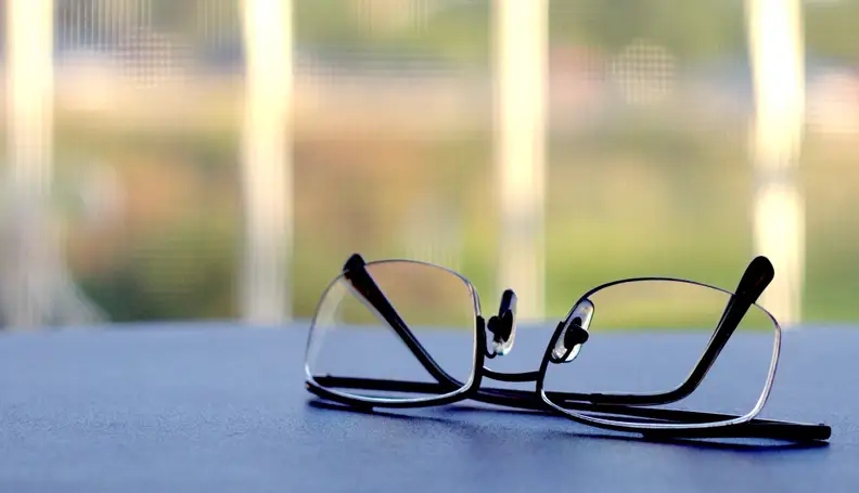 Eyeglasses