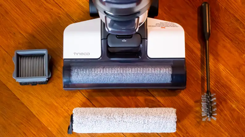 The S3 comes with two brush rolls, filters, a cleaning tool, and the unit itself.