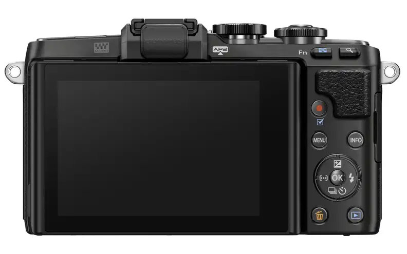 The Olympus E-PL7 is slightly smaller than the E-P5 from last year, but it lacks the innovative 2x2 control scheme.