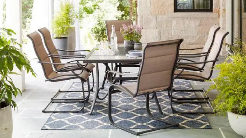 Hampton Bay Crestridge Set
