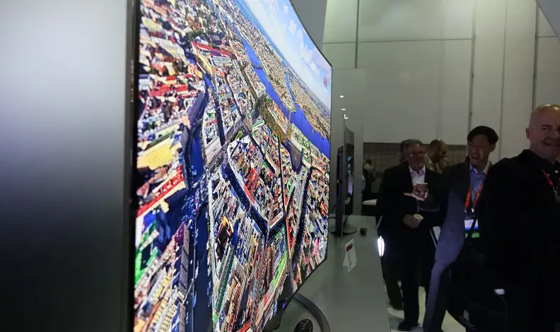 LG 65EC9700 4K OLED off-angle