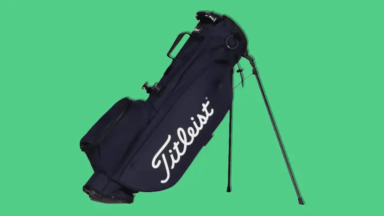 Titleist Players 4 Stand Bag on a green background.