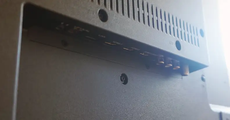 Element Roku TV connectivity ports