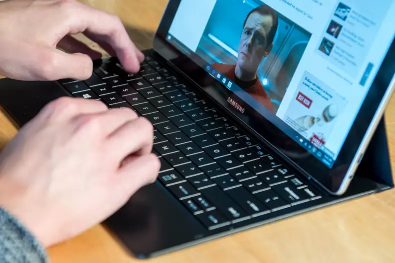 Samsung Galaxy TabPro S Keyboard