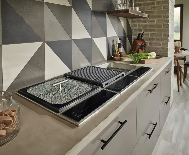 Wolf 15-inch Modular Cooktops Teppanyaki and Steamer