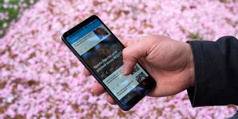 LG G6 In Use