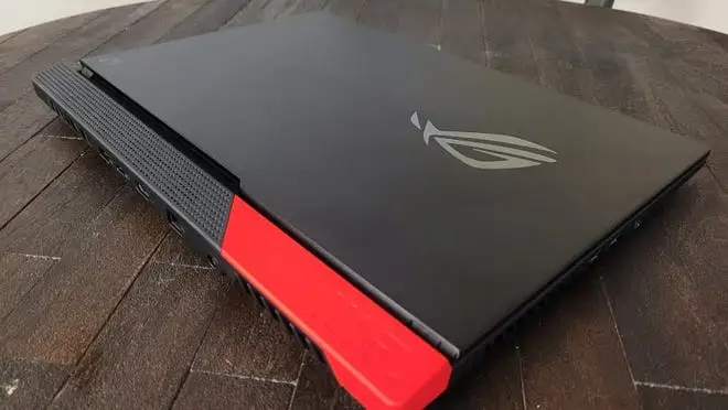 Close up of the Asus ROG Strix G15.