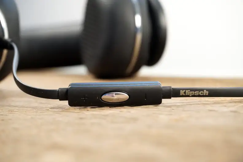 Klipsch Reference On-Ears mic and remote