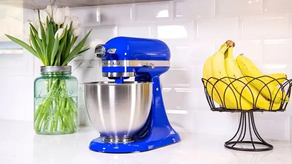 best-luxury-gifts-expensive-gifts-2018-kitchen-aid-stand-mixer.jpg