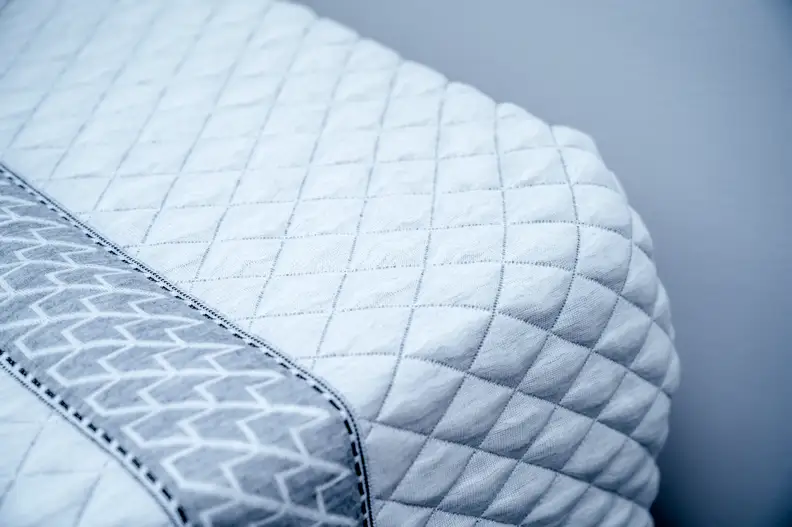 the end of the leesa mattress with a different colored detail