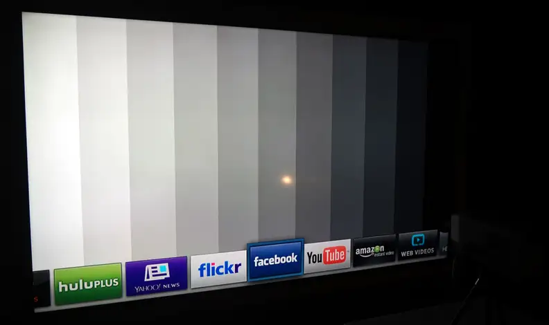 Vizio RS120-B3 smart features and interface
