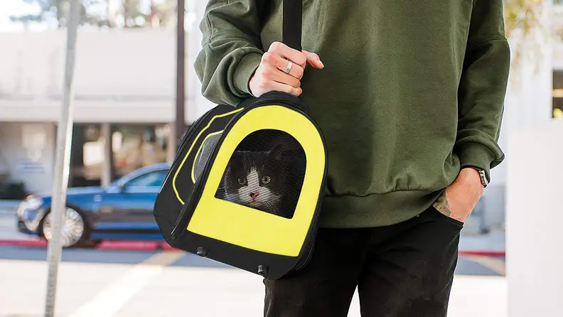 Pet Magasin Luxury Soft-Sided Cat Carrier