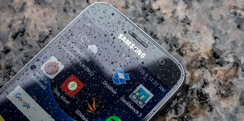 Samsung Galaxy S7 display