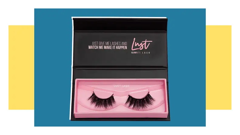 A set of magnetic eyelashes.