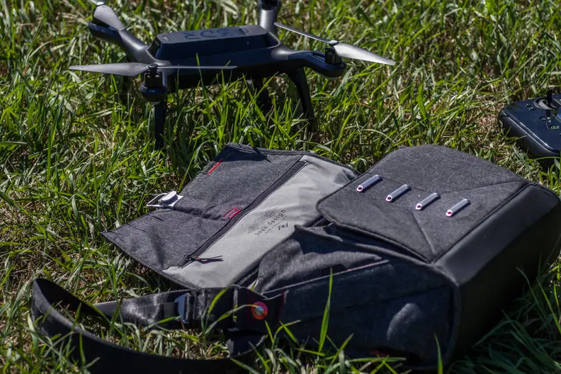A photo of the Peak Design Everyday Messenger Bag.