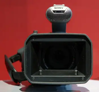 ビデオカメラ SONY HDR-FX7 Sony HDR-FX7 First Impressions Camcorder Review - Reviewed