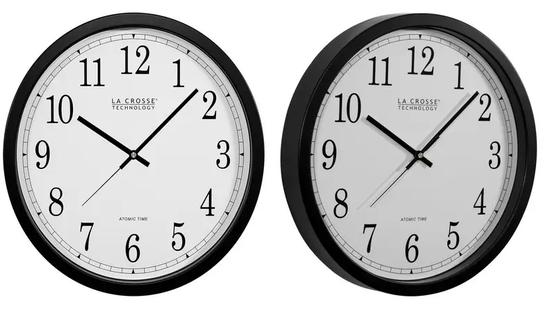 La Crosse Technology 14-Inch Atomic Wall Clock