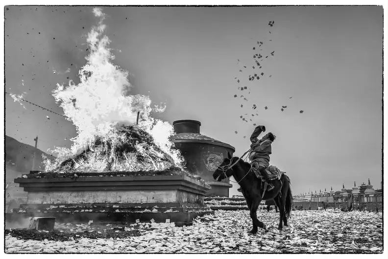 Credit: Liu Chengliang, China, Shortlist, Professional , Candid, 2016 Sony World Photography Awards