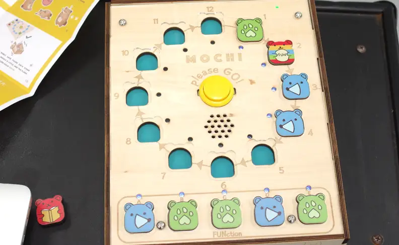 The most advanced coding element in the Mochi space kit is the "function" command, which calls the coding elements placed on a line located beneath the primary coding board.