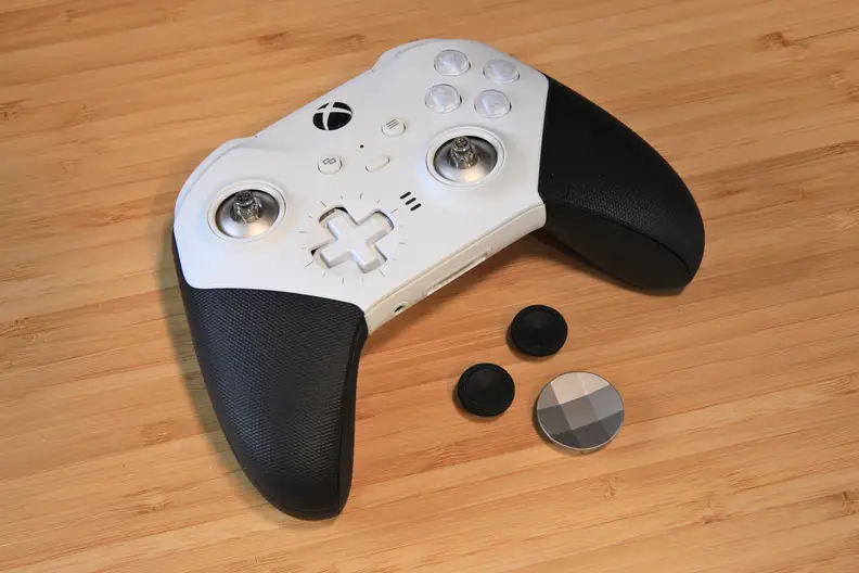 Looking at a white Xbox Elite core controller head-on