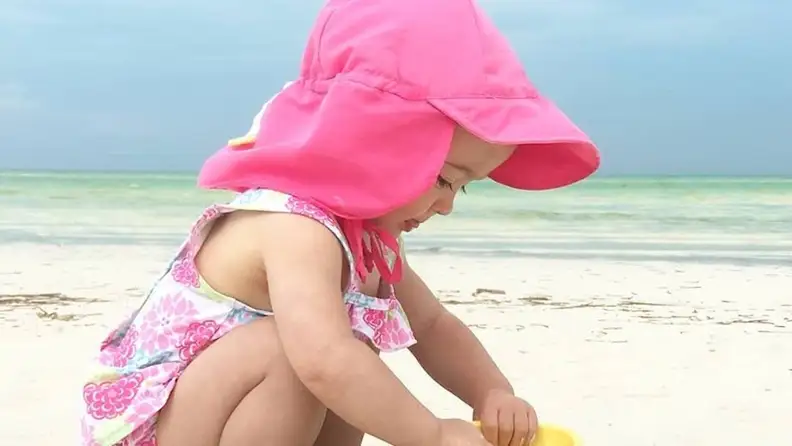 Baby sun hat