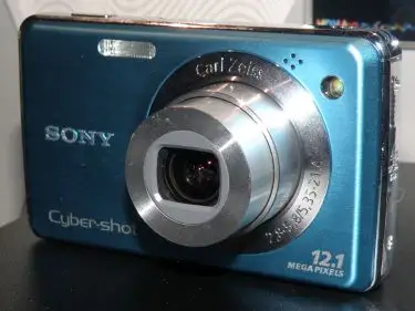 Sony Cyber-shot DSC-W220 Digital Camera First Impression Review