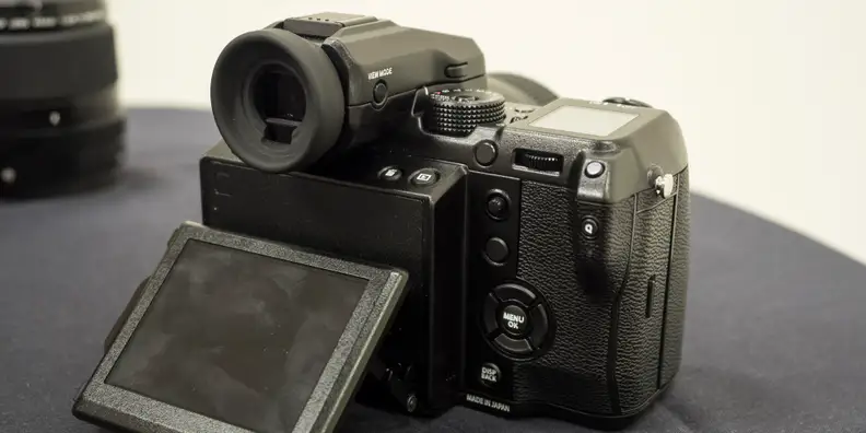 Fujifilm GFX 50S Rear Controls