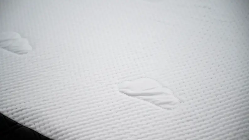 the surface of the puffy lux with embossed clouds