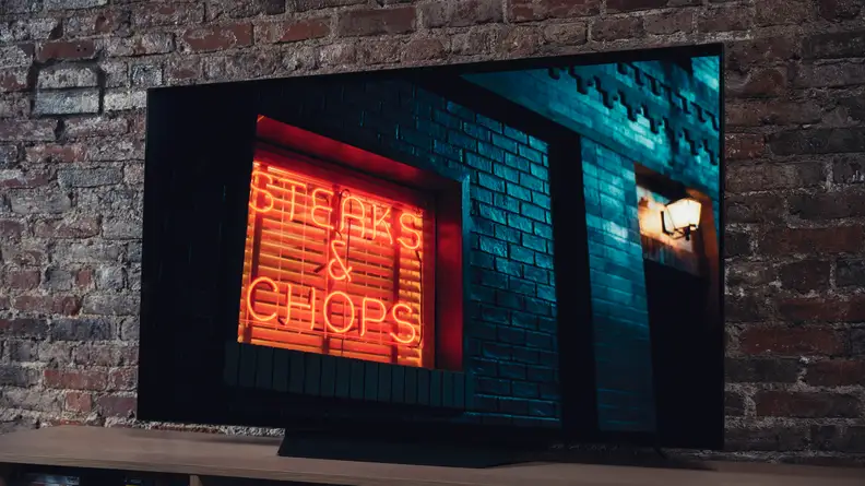LG BX OLED Color